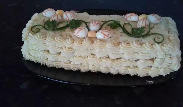 Солена торта със сварени яйца
