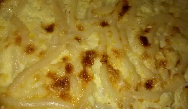 Солени спагети на фурна със сирене