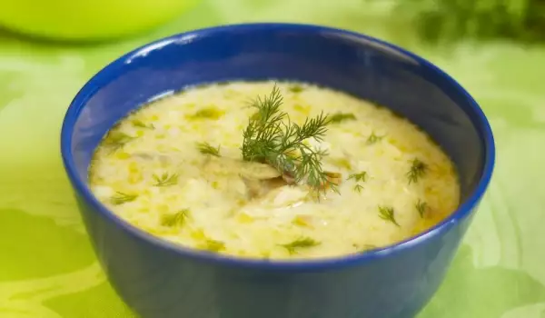 Супа от тиквички и копър