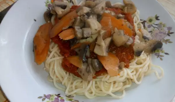 Спагети с гъби и моркови