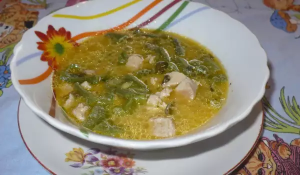 Свинска супа със зелении