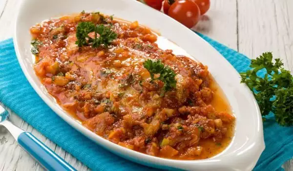 Пъстърва с доматен сос по италиански