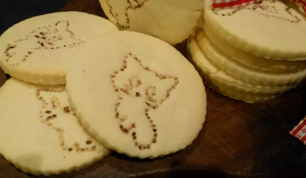 Весели празнични мартенски маслени бисквити