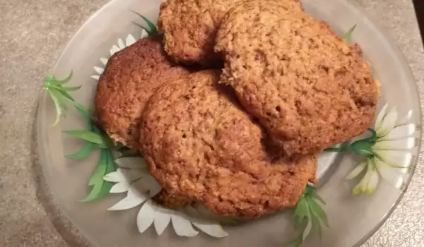 Здравословни бисквити с фъстъчен тахан