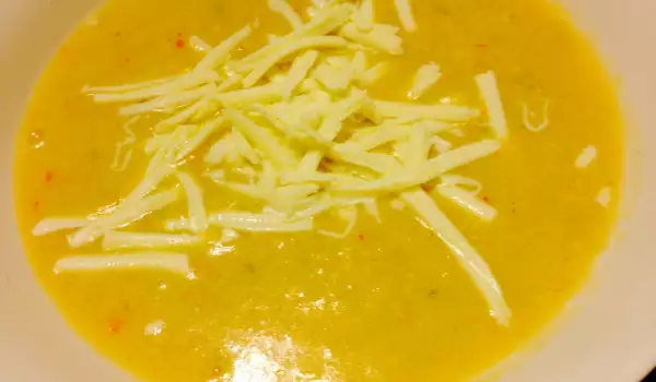 Зеленчукова крем супа с кашкавал