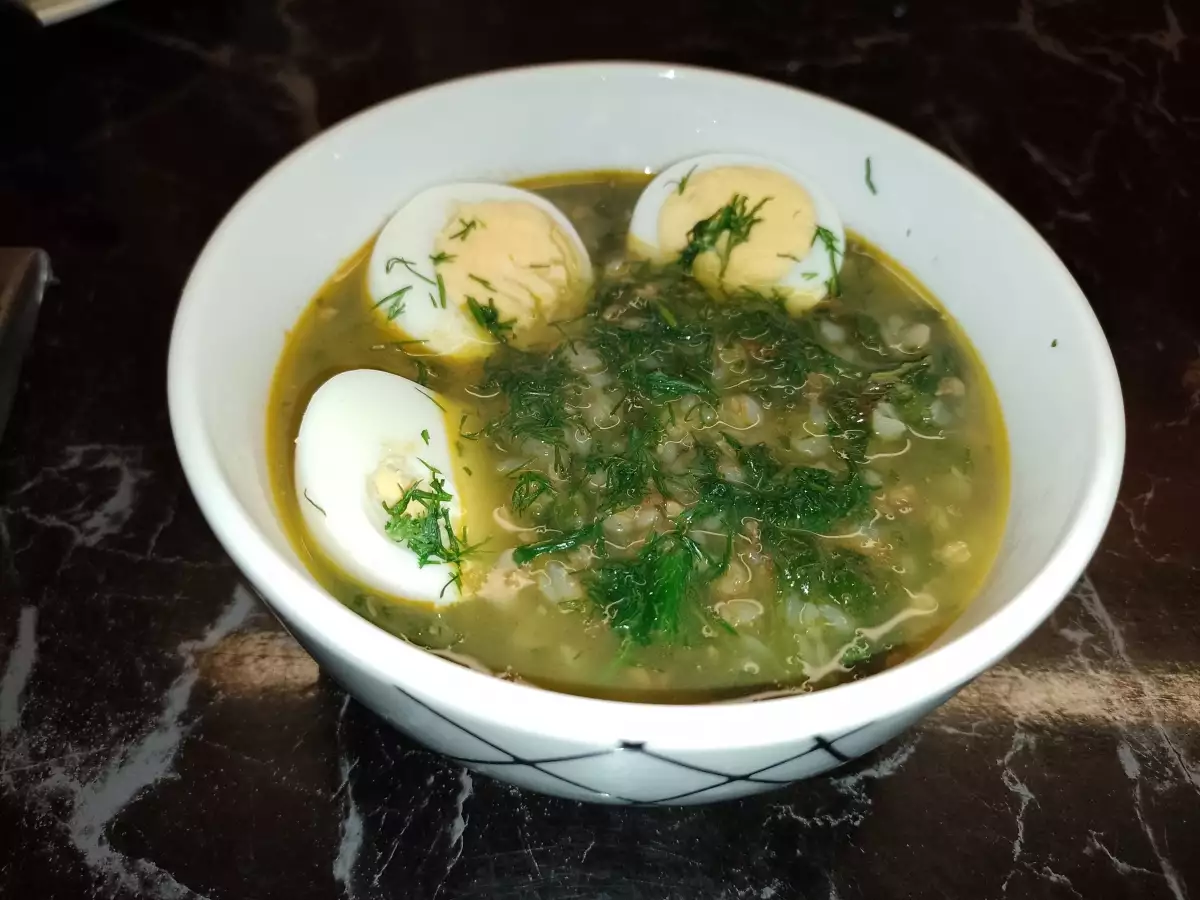 В една порция от 250 г тази диетична супа се