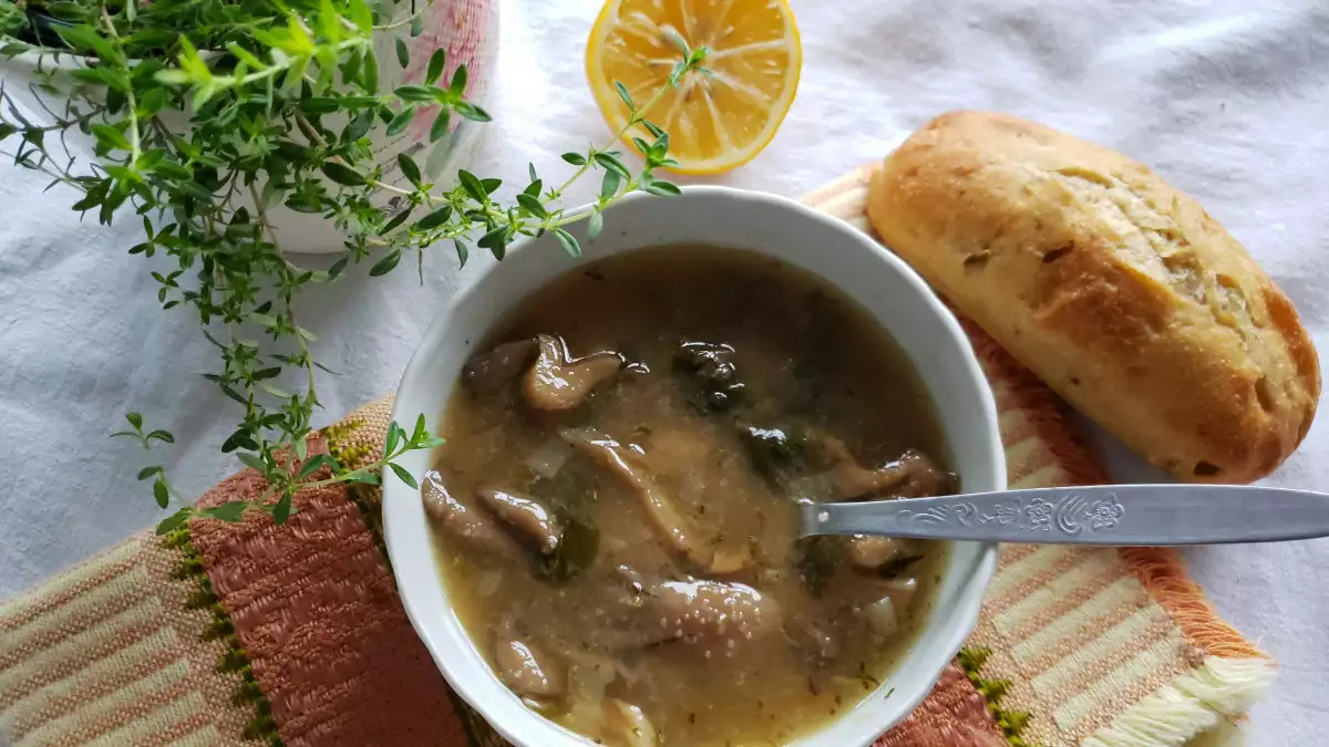 Гъбена супа с кладница толкова вкусна и как само ухае