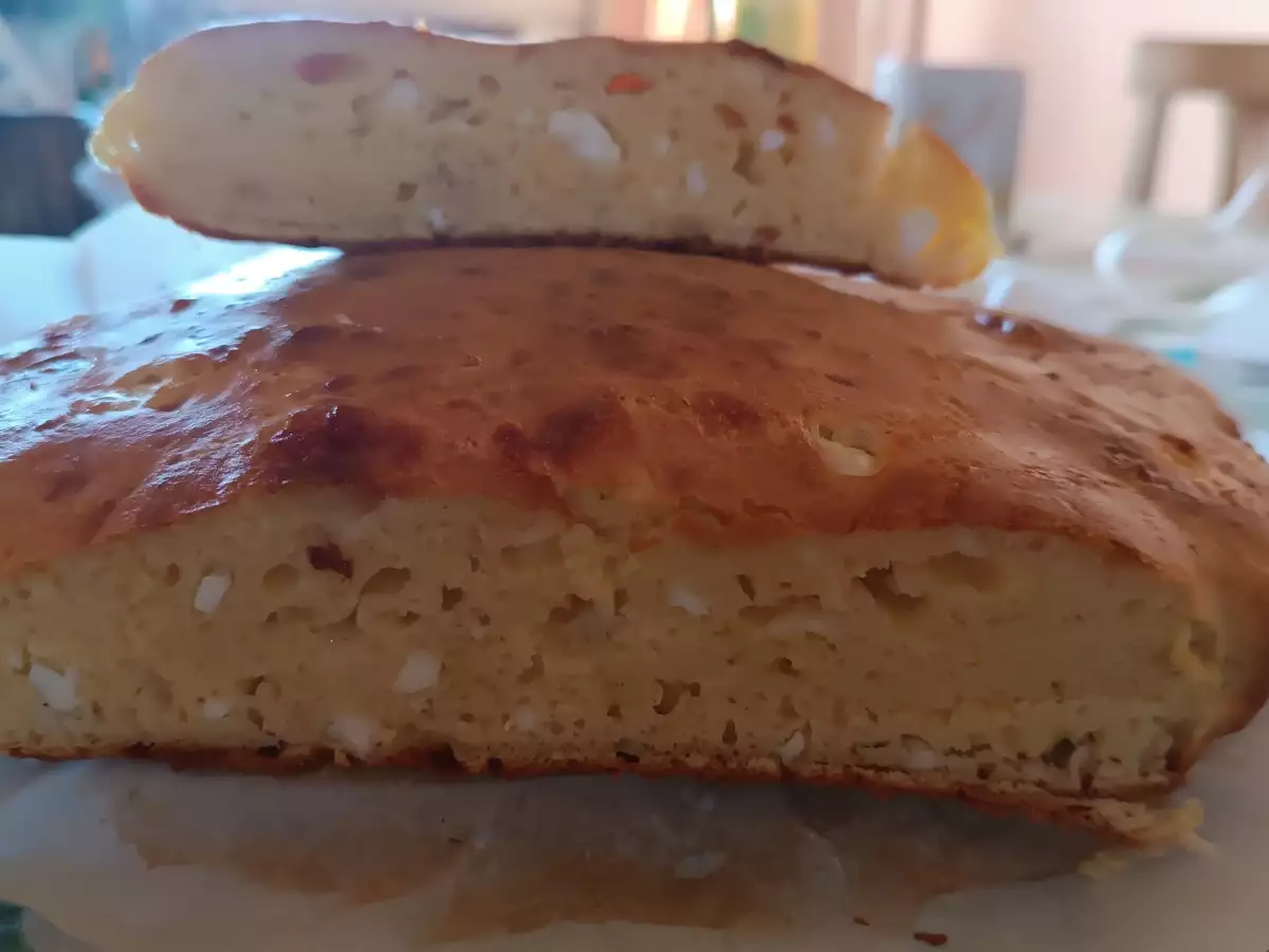 Солен кекс-тутманик със сирене точно за 30 мин от началото