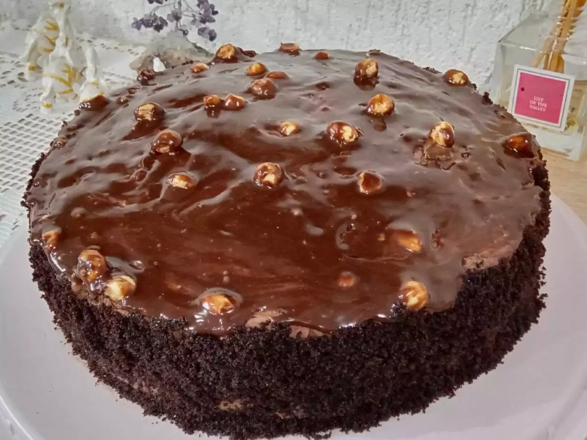 Шоколадова торта с бисквити Орео любов и радост с