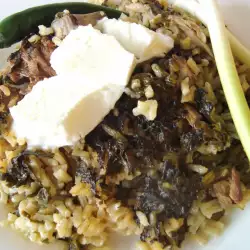Агнешко със зелен лук и ориз