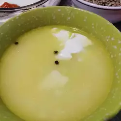 Картофена супа със зехтин