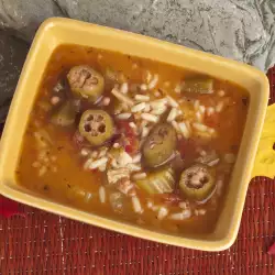 Супа от бамя