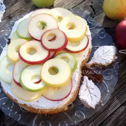 Десерт с ябълки и лимони