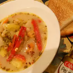 Нискокалорична безглутенова зеленчукова супа