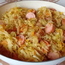 Полски бигос с кренвирши