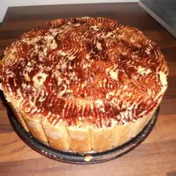 Бишкотена торта със сметана и крема сирене