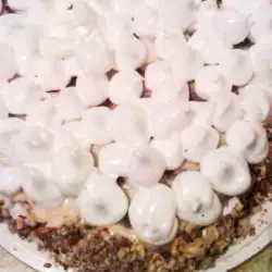 Бисквитена торта с пудинг