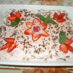 Бисквитена торта с плодове