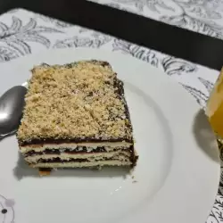 Шоколадова бисквитена торта с яйца