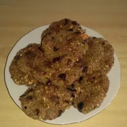 Здравословни бисквити с овесени ядки и фурми