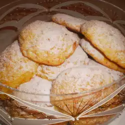 Бисквити със заквасена сметана и брашно