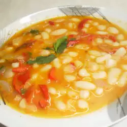Постна супа с боб