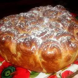 Френски хляб с пудра захар