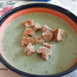 Крем супа от броколи със спанак