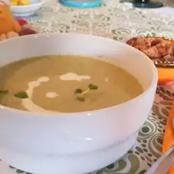 Крем супа от броколи с масло