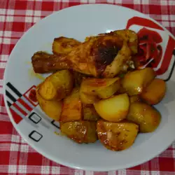 Пиле с картофи и чесън