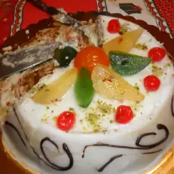 Бяла шоколадова торта със захаросани плодове