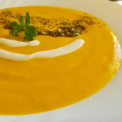 Крем супа от моркови с лимони