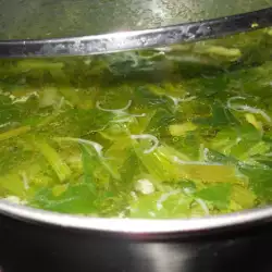 Спаначена супа с магданоз