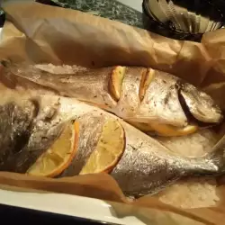 Риба по гръцки с мащерка