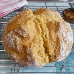 Икономичен хляб с пълнозърнесто брашно