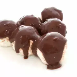 Шоколадов десерт с белтъци