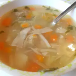 Супа с месо и спагети