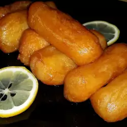 Пържени десерти с нишесте