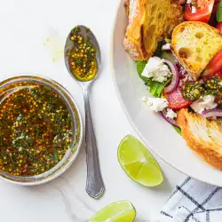 Дресинг с горчица, зехтин и копър