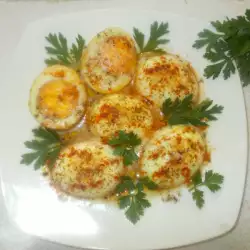 Яйца по турски с масло