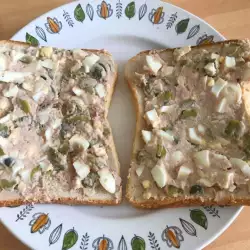 Сандвичи с Кисели Краставички