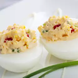 Пълнени яйца с шунка