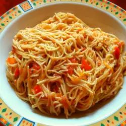 Спагети с доматен сос и чушки