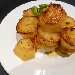 Печени картофи с мащерка