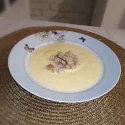 Млечна супа с бульон