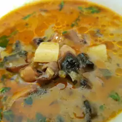 Супа с Доматено Пюре