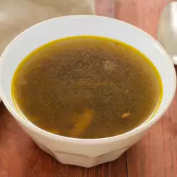 Супа с Гъбен бульон