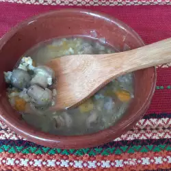 Пъстра супа от гъби с ориз
