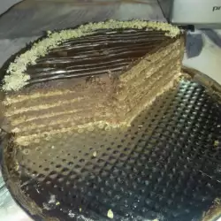 Шоколадова торта с белтъци