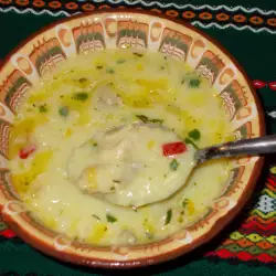 Гъста пилешка супа с ориз и праз
